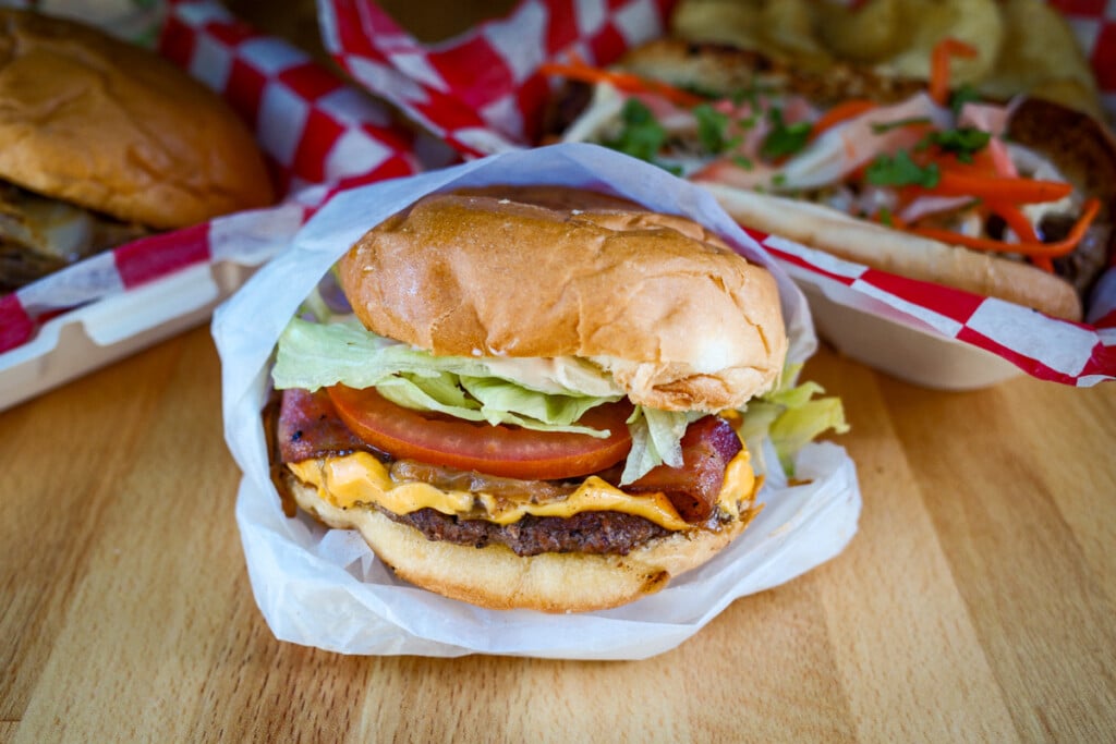 Meat And Buns Roll With It Credit Thomas Obungen Burger Group