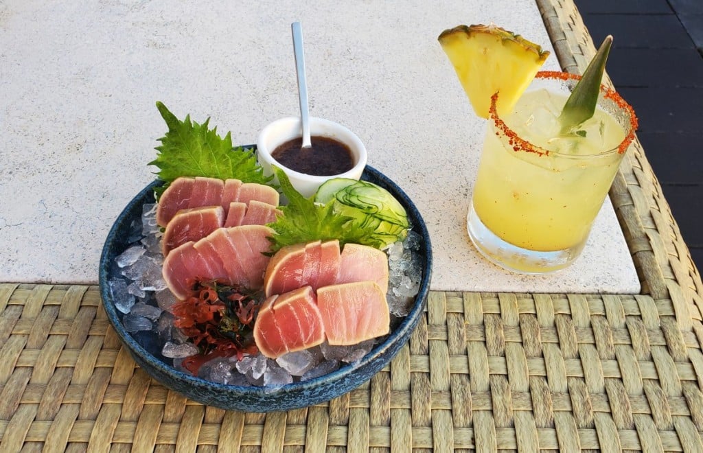 Sky Waikiki Chutoro Smoke On The Water