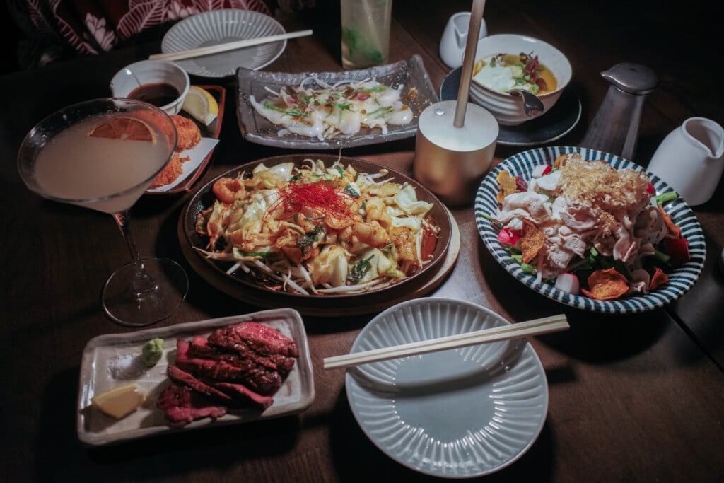 Waikiki Shokudo Credit Thomas Obungen Dish Table
